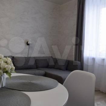 Сдается Многокомнатная квартира, 60 м²