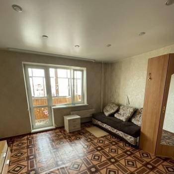 Сдается 1-комнатная квартира, 37 м²