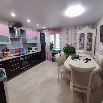 Продается 2-х комнатная квартира, 69,6 м²