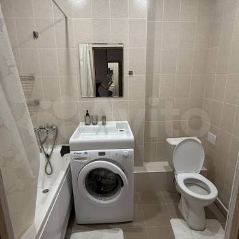 Сдается 1-комнатная квартира, 42 м²