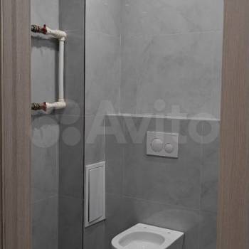 Продается 1-комнатная квартира, 42 м²