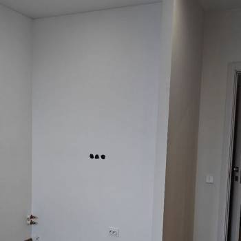 Продается 1-комнатная квартира, 42 м²