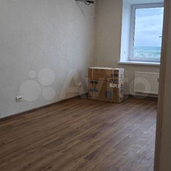 Продается 1-комнатная квартира, 42 м²