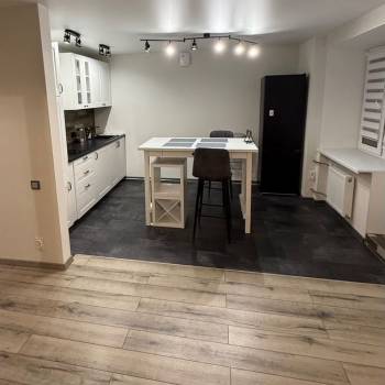 Продается 1-комнатная квартира, 38 м²