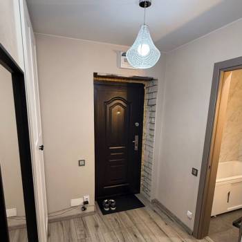 Продается 1-комнатная квартира, 38 м²