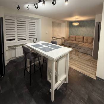 Продается 1-комнатная квартира, 38 м²