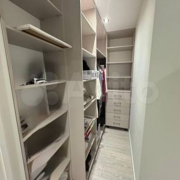Продается Многокомнатная квартира, 120 м²