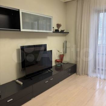 Сдается 2-х комнатная квартира, 80 м²