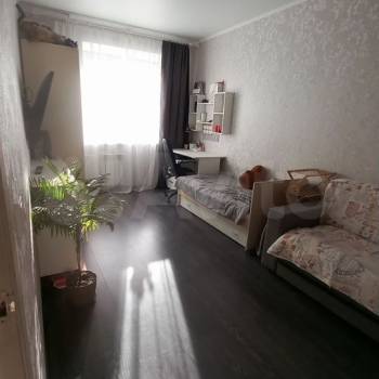 Продается 1-комнатная квартира, 42,2 м²