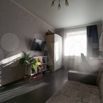 Продается 1-комнатная квартира, 42,2 м²