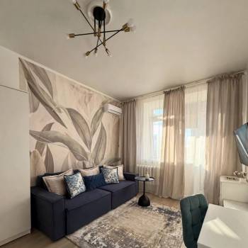 Сдается 1-комнатная квартира, 42 м²