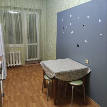 Сдается 1-комнатная квартира, 47 м²
