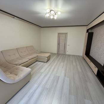 Продается 3-х комнатная квартира, 100,6 м²