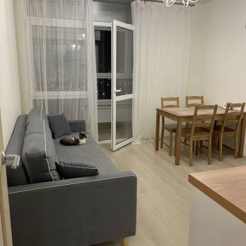 Сдается 1-комнатная квартира, 43,2 м²