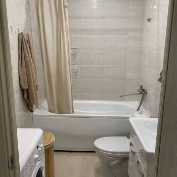 Сдается 1-комнатная квартира, 43,2 м²
