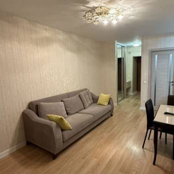 Сдается 1-комнатная квартира, 34 м²
