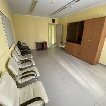 Сдается Нежилое помещение, 89 м²