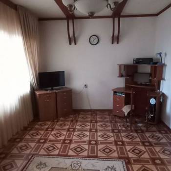 Сдается Многокомнатная квартира, 80 м²