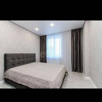 Сдается 2-х комнатная квартира, 100 м²