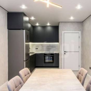 Сдается 2-х комнатная квартира, 100 м²