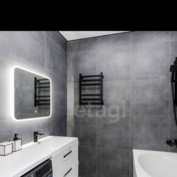 Сдается 2-х комнатная квартира, 100 м²