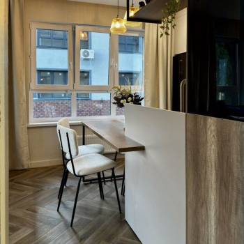 Продается 1-комнатная квартира, 43 м²
