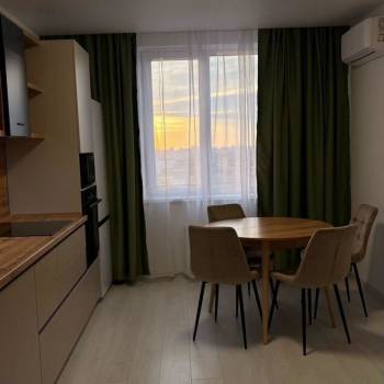 Сдается 2-х комнатная квартира, 55 м²