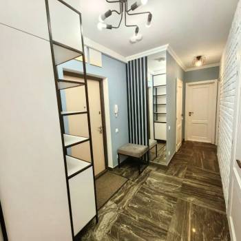 Сдается 2-х комнатная квартира, 60 м²