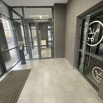 Продается 1-комнатная квартира, 35 м²