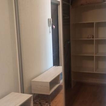 Продается 1-комнатная квартира, 32 м²