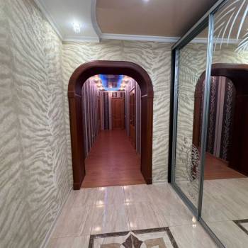 Продается 2-х комнатная квартира, 75 м²