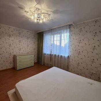Продается 2-х комнатная квартира, 75 м²