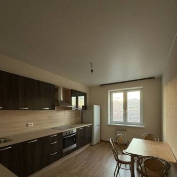 Продается 2-х комнатная квартира, 77,9 м²