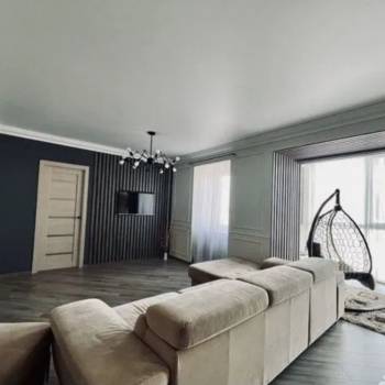 Продается 2-х комнатная квартира, 103,1 м²