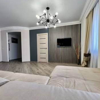 Продается 2-х комнатная квартира, 103,1 м²