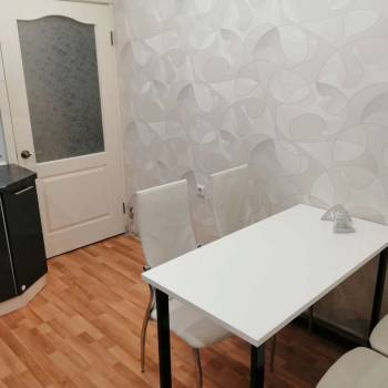 Сдается Многокомнатная квартира, 65 м²