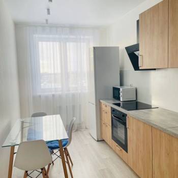 Сдается 2-х комнатная квартира, 56 м²