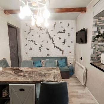 Продается 1-комнатная квартира, 41 м²