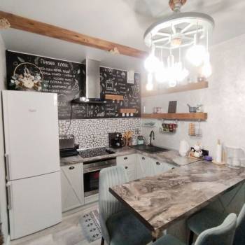 Продается 1-комнатная квартира, 41 м²