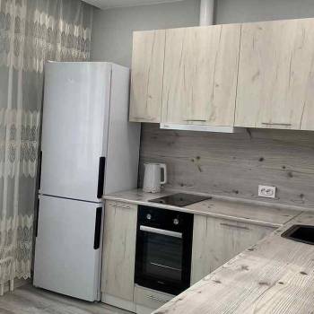 Сдается 1-комнатная квартира, 40,9 м²