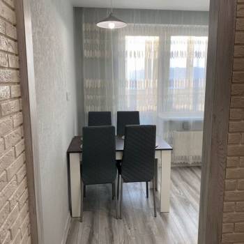 Сдается 1-комнатная квартира, 40,9 м²