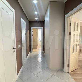 Продается 1-комнатная квартира, 52,7 м²