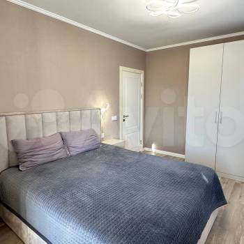 Продается 1-комнатная квартира, 52,7 м²