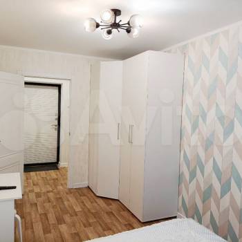 Сдается 1-комнатная квартира, 40,5 м²