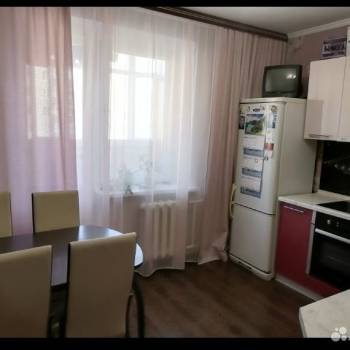 Сдается 2-х комнатная квартира, 63 м²