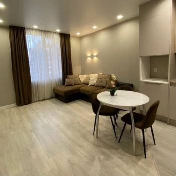 Сдается 2-х комнатная квартира, 62 м²