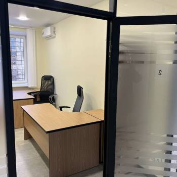 Продается Нежилое помещение, 241 м²