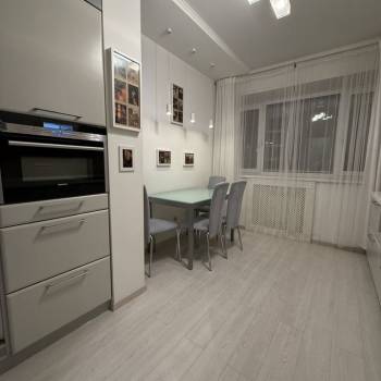 Сдается 2-х комнатная квартира, 68 м²