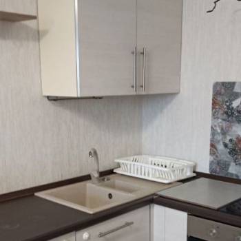 Сдается 1-комнатная квартира, 46 м²