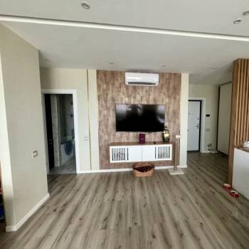 Сдается 2-х комнатная квартира, 74 м²